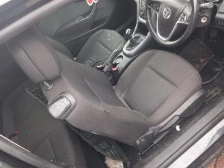 Opel Astra Astra J GTC (PD2/PF2), Hatchback 3-drs, 2011 / 2018 1.4 Turbo 16V ecoFLEX 140 picture 14