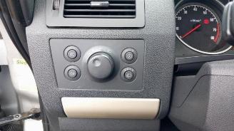 Opel Zafira Zafira (M75), MPV, 2005 / 2015 1.8 16V Ecotec picture 16