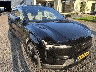Volvo EX30 Performance Ultra   ( Panoramadak ) picture 3