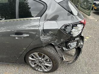 Ford Focus 1.0 EcoBoost Hybrid Titanium  5 drs picture 8