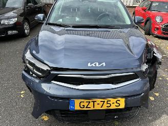 Kia Stonic 1.0 T-GDI Hybrid Dynamic PlusLine picture 2