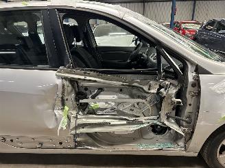 Renault Scenic 1.6 Dynamic picture 3