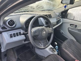 Nissan Pixo 1.0 Automaat picture 9