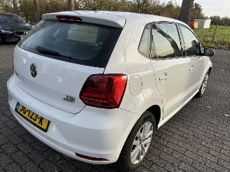 Volkswagen Polo 1.2 TSI  Comfortline picture 4