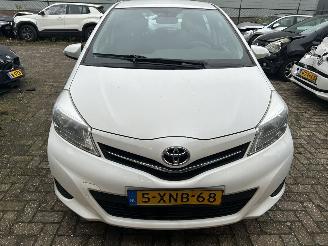 Toyota Yaris 1.0 VVT-I  Now picture 2