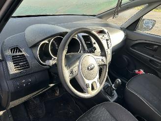 Kia Venga 1.6 CVVT  Plus Pack picture 11