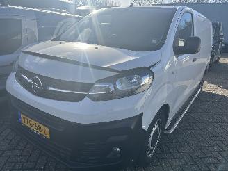 Avarii auto utilitare Opel Vivaro 1.5 Diesel L3H1  Edition 2023/1