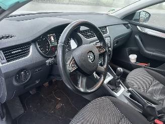 Skoda Octavia Stationcar 1.6 TDI greenline picture 12