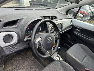 Toyota Yaris 1.5 Hybrid  Automaat picture 13