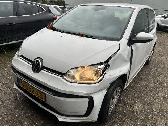 krockskadad bil auto Volkswagen Up! 5 Drs 2015/2