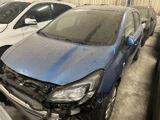 Schadeauto Opel Corsa 1.0    5 Drs 2019/9