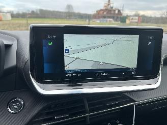 Peugeot 208 1.2 PureTech   GT picture 16