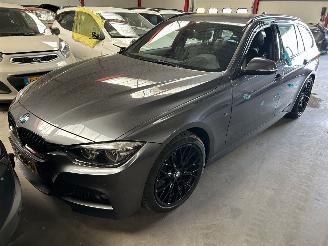 Avarii autoturisme BMW 3-serie 320i  Automaat Touring  M Pakket 2019/4