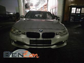 Vrakbiler auto BMW 3-serie  2012/12