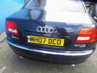 Uttjänta bilar auto Audi A8  2009