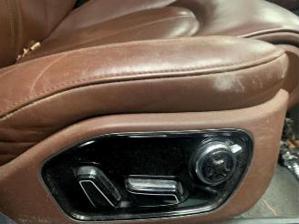 Uttjänta bilar auto Audi A8  2011/9