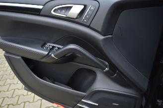 Porsche Cayenne 3,0 Diesel Full options PDF problem picture 17