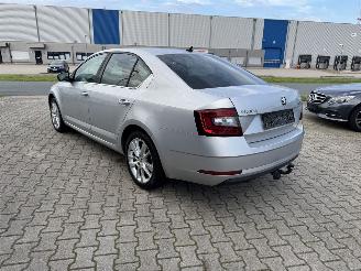 Skoda Octavia 85 KW LIMOUSINE FACELIFT AMBITION KLIMA picture 8