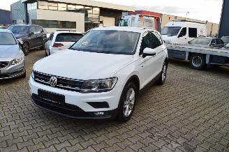 Unfallwagen Volkswagen Tiguan 2.0 TDI 110 KW DSG JOIN EXPORT 2018/10