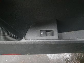 Volkswagen Golf 1k 1.4 TSI Optive picture 18