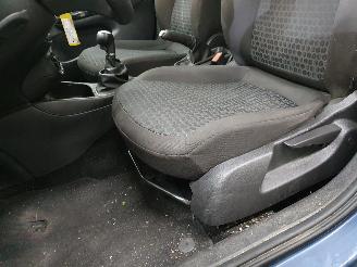 Opel Corsa X15 P68 picture 26