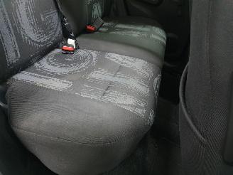 Opel Agila F68 1.0 picture 11