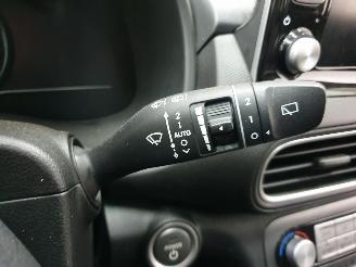 Hyundai Kona SX2 EV Premium 64kWh picture 11