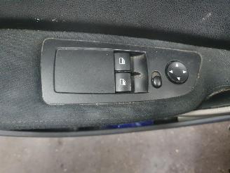 BMW 1-serie E87 116i picture 17