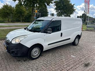 skadebil bedrijf Opel Combo 1.3 CDTI L2 H1 2014/6