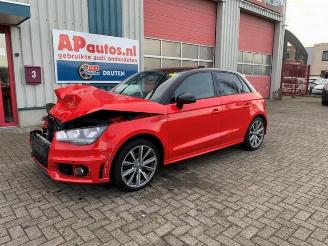 krockskadad bil auto Audi A1 A1 Sportback (8XA/8XF), Hatchback 5-drs, 2011 / 2018 1.2 TFSI 2013/7