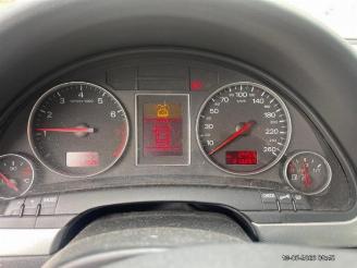 Audi A4 A4 Avant (B6), Combi, 2001 / 2005 3.0 V6 30V Quattro picture 10