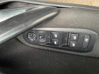 Peugeot 308 308 SW (L4/L9/LC/LJ/LR), Combi 5-drs, 2014 / 2021 1.6 BlueHDi 120 picture 6