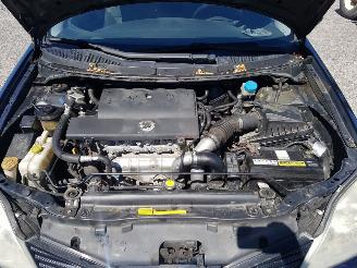 Nissan Primera P12 Blauw BW9 Onderdelen Bumper Deur picture 14