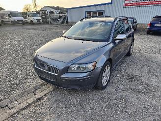 demontáž osobní automobily Volvo V-50 2.0D Grijs 45500 Onderdelen D4204T Motor 2006/3