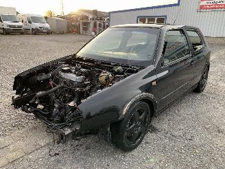 demontáž osobní automobily Volkswagen Golf Zwart L041 Onderdelen CHE Bak Motor 2E 1994/1