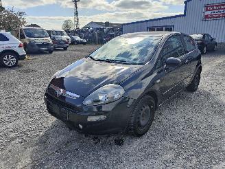 Vrakbiler auto Fiat Punto 1.2 8V Zwart 876 Onderdelen 169A4000 Motor 2011/3