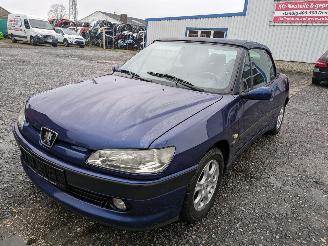 skadebil motor Peugeot 306 1.6 Cabrio 1999/6