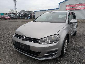 Uttjänta bilar auto Volkswagen Golf 1.2 2013/3