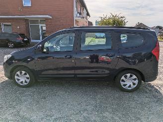 Dacia Lodgy 1.6 MPI 7 Sitzer picture 8