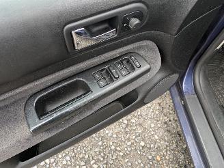 Volkswagen Golf  picture 9