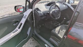 Toyota Yaris  picture 9