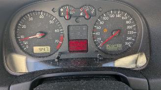 Volkswagen Bora 2.0 picture 13