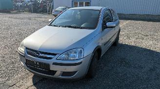 Sloopauto Opel Corsa 1.2 2003/10