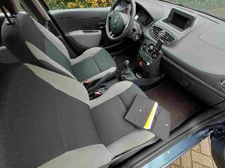 Renault Clio 1.2 TCe Special Line navi & airco 5drs picture 6