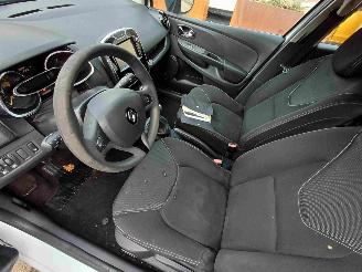 Renault Clio 1.5 dCi ECO Expression 5drs picture 9