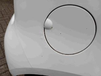 Volkswagen Up! 1.0 high up! WHITE ! 55kw picture 12