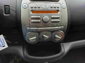 Daihatsu Sirion 1.3-16V Comfort picture 9