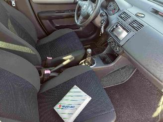 Suzuki Swift 1.3 Comfort 5drs picture 6