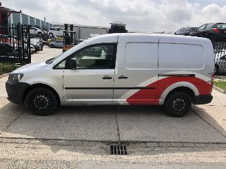 skadebil bedrijf Volkswagen Caddy maxi 2.0TDI 81kW 4Motion 2x schuifdeur 2015/3