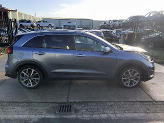 skadebil auto Kia Niro 1.6GDI Hybrid DynamicPlusLine Aut. 2019/7